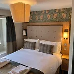 Мини-отель Queens Head Inn, Tirril