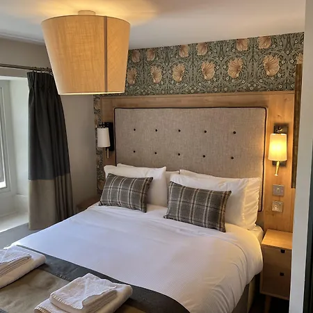 Queens Head Inn, Tirril