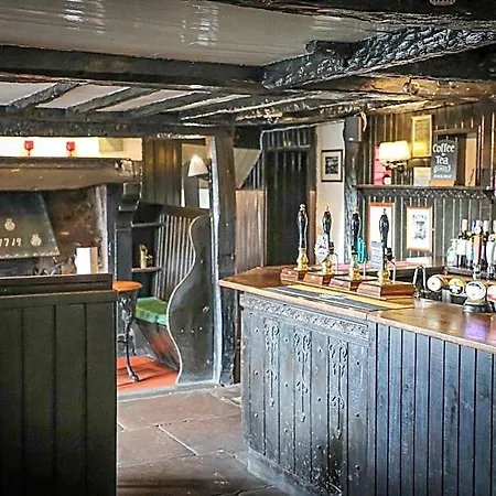 宾馆 Queens Head Inn, Tirril 彭里斯