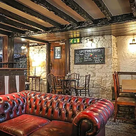 Queens Head Inn, Tirril 宾馆 彭里斯