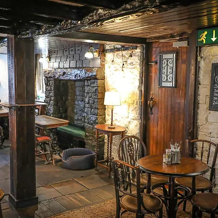 Queens Head Inn, Tirril Värdshus 3*